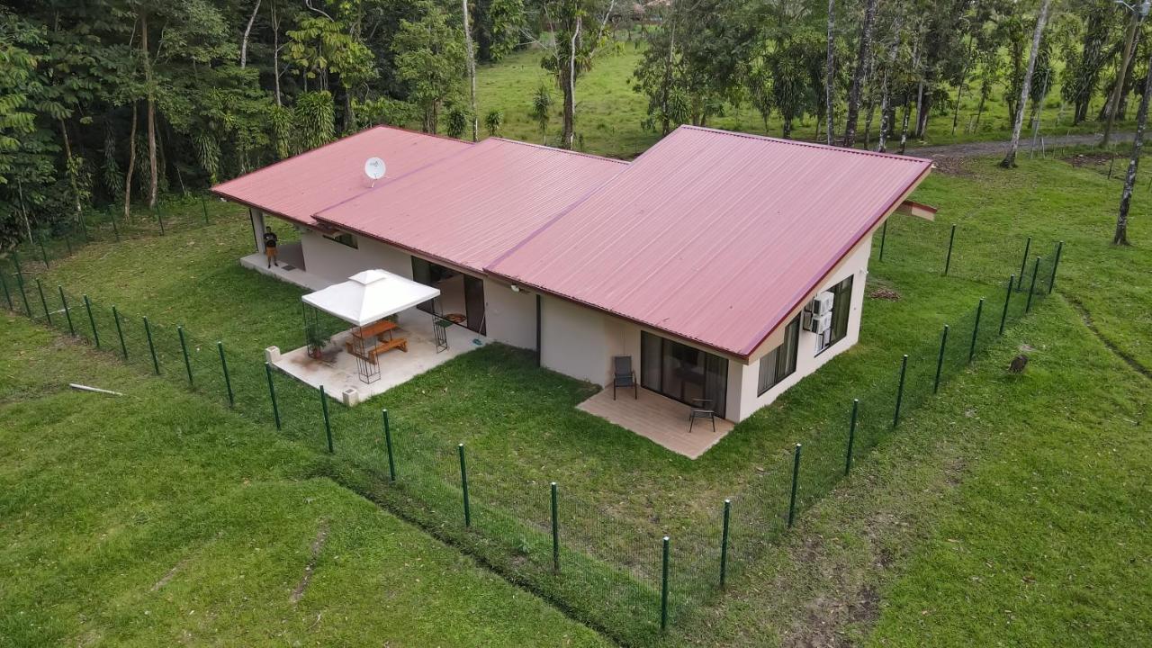 River Paradise Villa With Private Jacuzzi La Fortuna Esterno foto