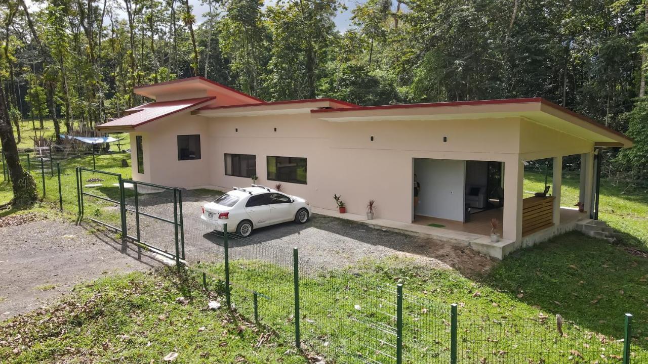 River Paradise Villa With Private Jacuzzi La Fortuna Esterno foto
